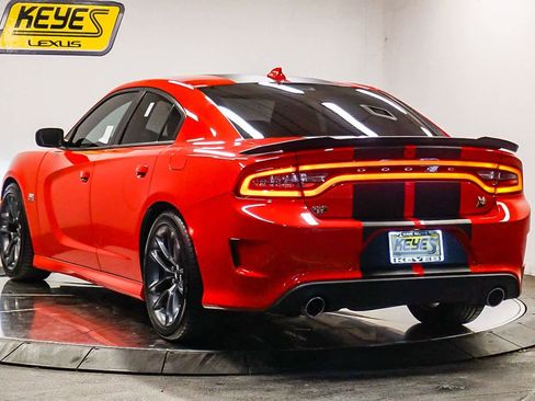 Used 2023 Dodge Charger Scat Pack w/ Plus Group image 2