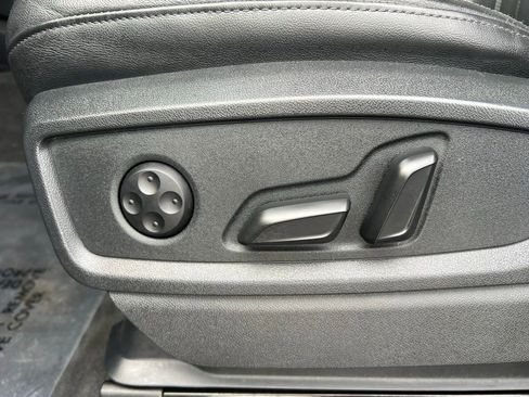 Used 2022 Audi Q5 2.0T Premium Plus w/ Premium Plus Package image 15