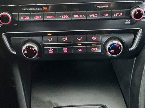 Used 2018 Kia Optima S FWD image 16
