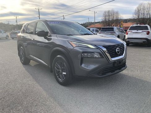 Used 2021 Nissan Rogue S image 3