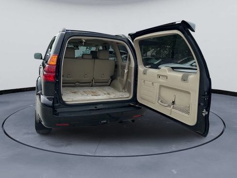 Used 2004 Lexus GX 470 image 7