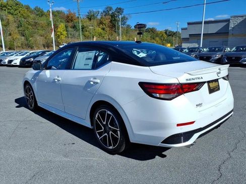 New 2025 Nissan Sentra SR w/ SR Premium Package image 3