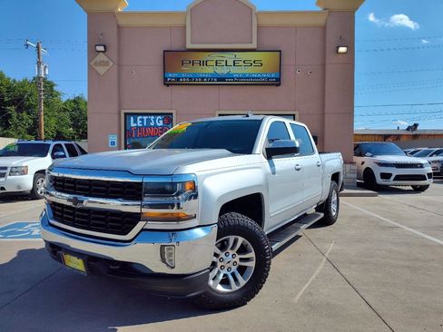 Used 2017 Chevrolet Silverado 1500 LT w/ All Star Edition AWD/4WD image 1