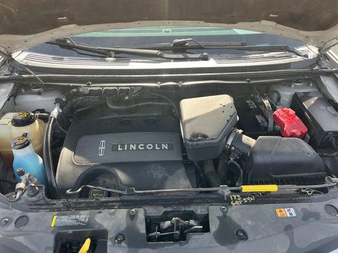 Used 2013 Lincoln MKX Base image 21