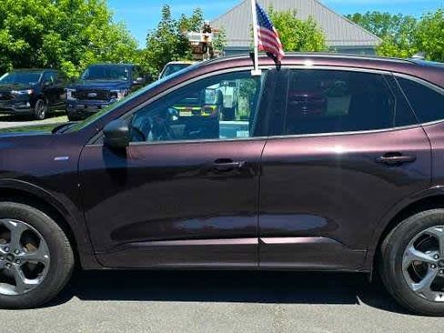 Used 2023 Ford Escape ST-Line w/ Tech Pack #1 AWD/4WD image 2