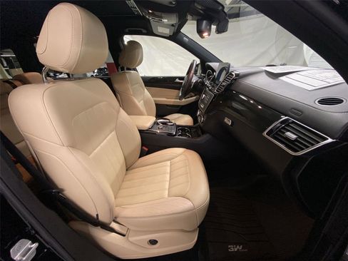 Used 2017 Mercedes-Benz GLS 450 GLS 450 image 31