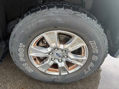 Used 2016 Ford F150 XLT w/ Equipment Group 301A Mid AWD/4WD image 4