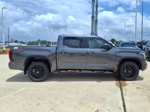 New 2026 Toyota Tundra SR5 AWD/4WD image 5