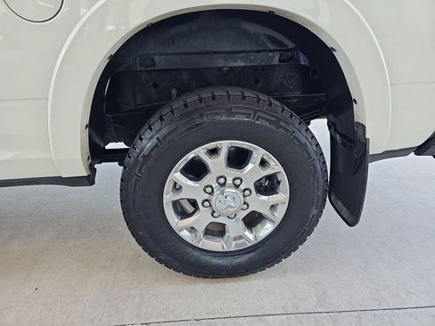 Used 2022 RAM 3500 Laramie AWD/4WD image 37
