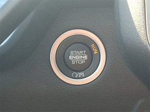 Used 2023 RAM 3500 Tradesman w/ Chrome Appearance Group image 21