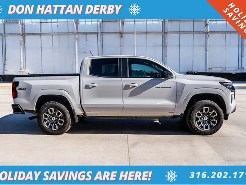 Used 2023 Chevrolet Colorado Z71 w/ Advanced Trailering Package image 29