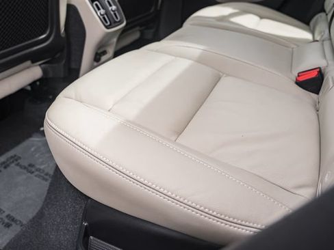Certified 2023 Volvo XC40 B5 Ultimate w/ Protection Package Premier AWD/4WD image 35
