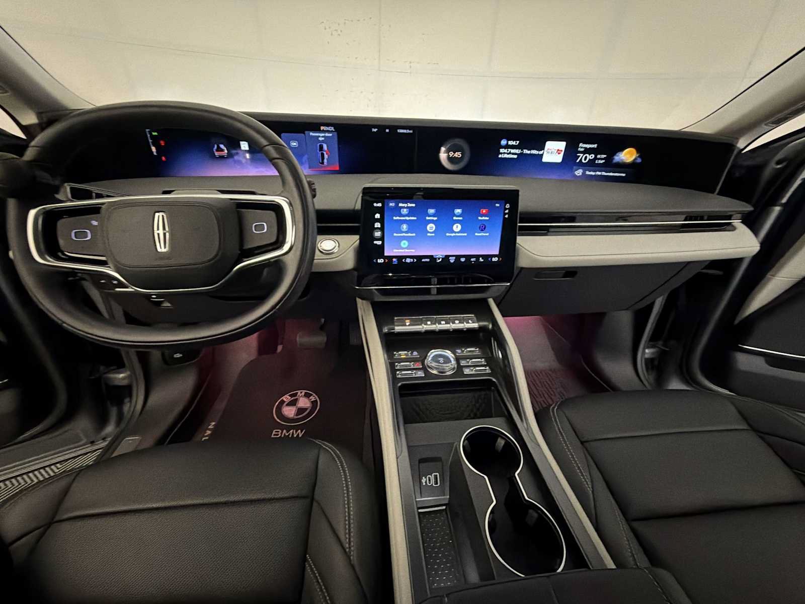 Used 2025 Lincoln Nautilus Premier w/ Equipment Group 102A AWD/4WD image 17
