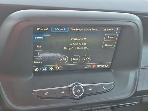 Used 2019 Chevrolet Camaro LT RWD image 16