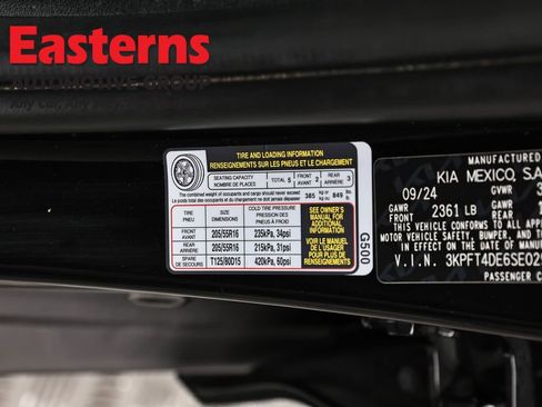 Used 2025 Kia K4 LXS image 35