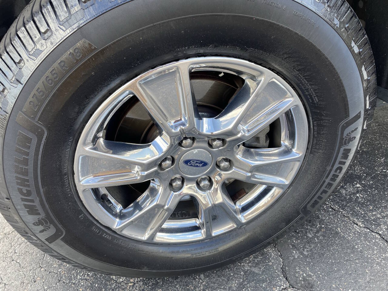 Used 2016 Ford F150 XLT w/ Equipment Group 301A Mid AWD/4WD image 12