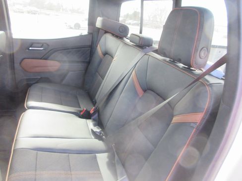 New 2026 GMC Canyon AT4 image 14