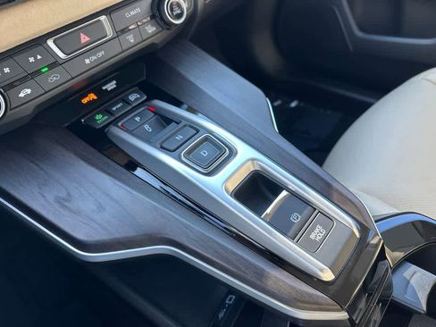 Used 2019 Honda Clarity Touring image 17