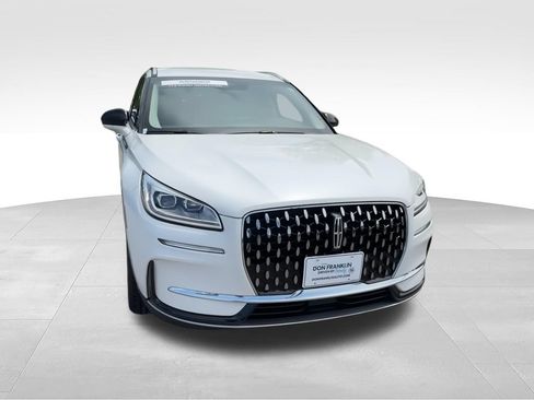 Used 2023 Lincoln Corsair Reserve AWD/4WD image 3