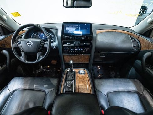 Used 2021 Nissan Armada SL w/ Captain's Chairs Package AWD/4WD image 14