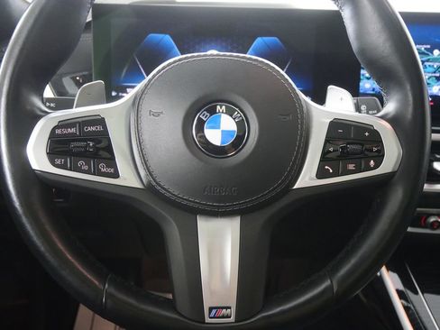 Certified 2023 BMW X7 xDrive40i w/ Executive Package image 25