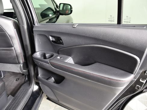 Certified 2024 Honda Passport Black Edition image 45