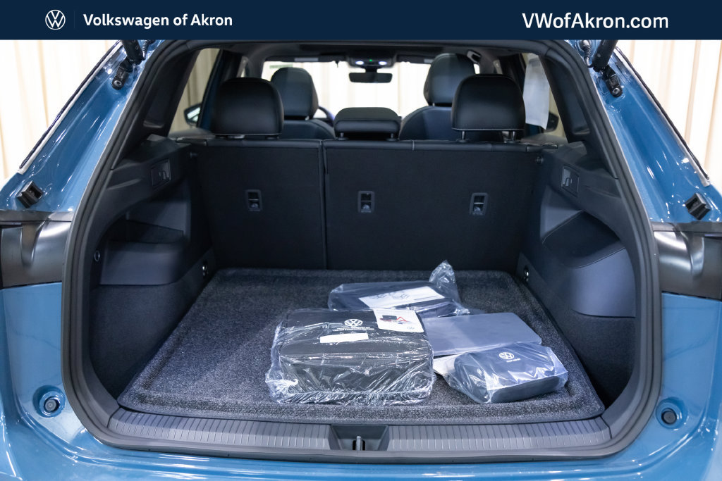 New 2026 Volkswagen Tiguan SE R-Line AWD/4WD image 24