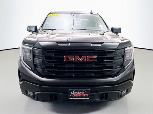 Used 2024 GMC Sierra 1500 Elevation w/ X31 Off-Road Package image 2
