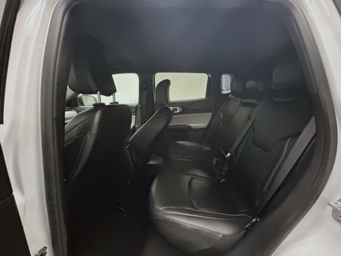 Used 2025 Jeep Compass Limited AWD/4WD image 19
