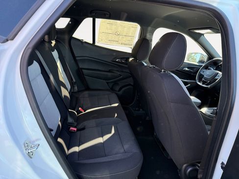 New 2026 Chevrolet Trax RS w/ Driver Confidence Package image 18