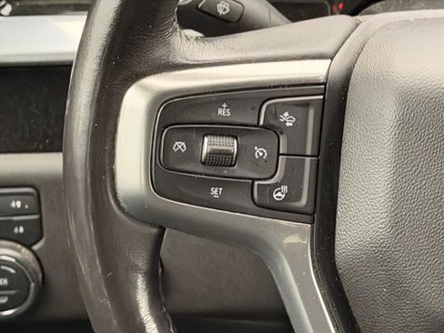 Used 2022 Chevrolet Silverado 1500 LT AWD/4WD image 15