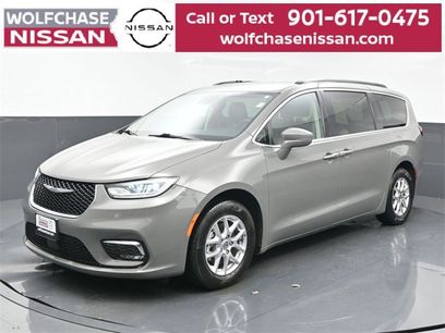 Used 2022 Chrysler Pacifica Touring-L