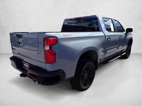 Used 2025 Chevrolet Silverado 1500 Custom Trail Boss AWD/4WD image 4