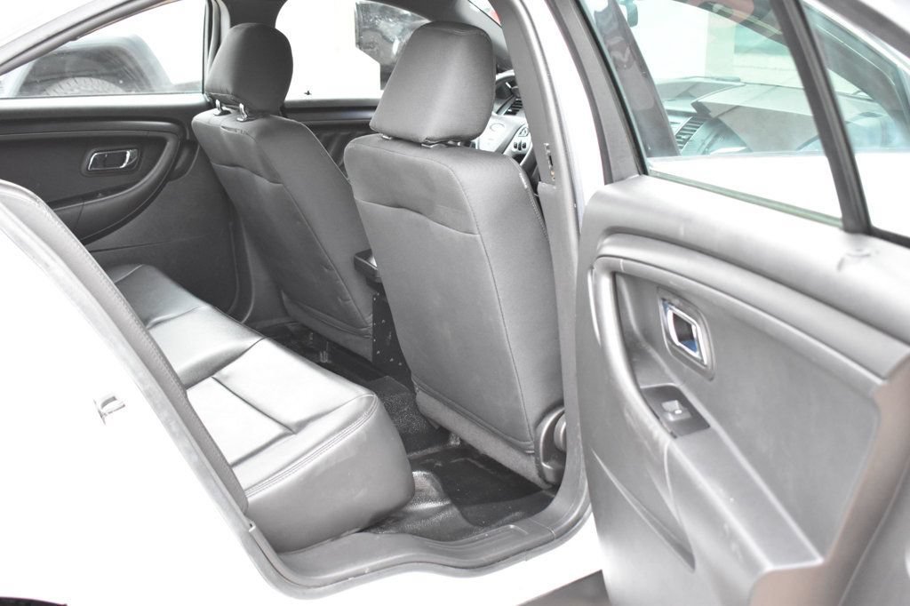 Used 2016 Ford Taurus Police Interceptor AWD image 18
