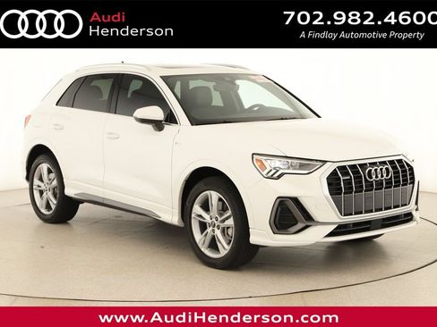 Certified 2023 Audi Q3 2.0T Premium Plus w/ Premium Plus Package AWD/4WD image 1