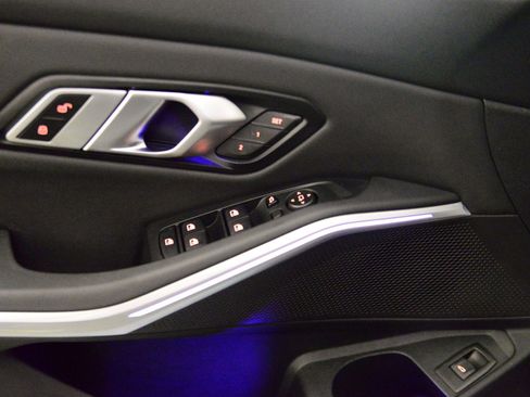 Used 2020 BMW M340i xDrive M340i xDrive image 25