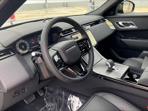 New 2026 Land Rover Range Rover Velar Dynamic SE image 7