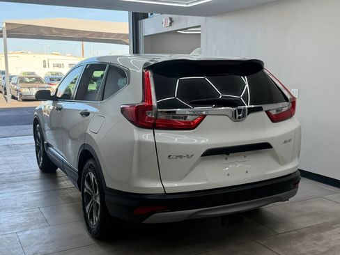 Used 2019 Honda CR-V LX image 5