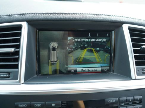 Used 2013 Mercedes-Benz GL 320 BlueTEC 4MATIC image 23