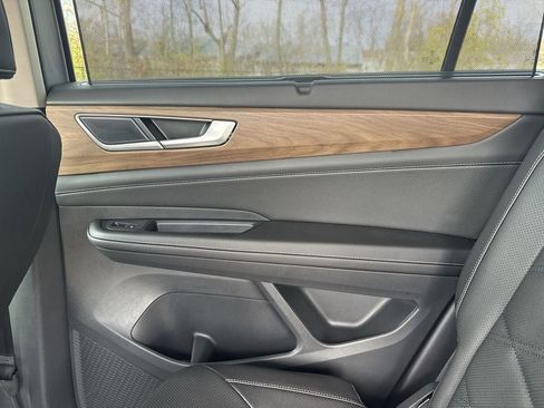New 2026 Volkswagen Atlas SE AWD/4WD image 25