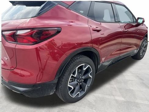 Used 2020 Chevrolet Blazer RS FWD image 2