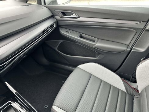 New 2026 Volkswagen Atlas SE w/ Panoramic Sunroof Package AWD/4WD image 26