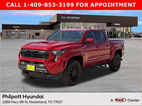 Used 2025 Toyota Tacoma TRD Sport AWD/4WD image 1