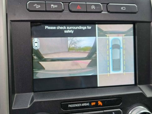 Used 2017 Ford F150 Lariat w/ Equipment Group 502A Luxury image 26