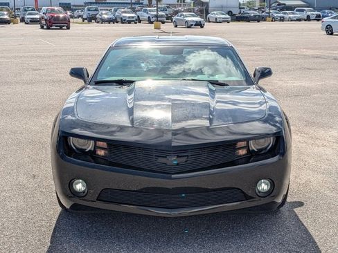 Used 2011 Chevrolet Camaro LT w/ RS Package image 2