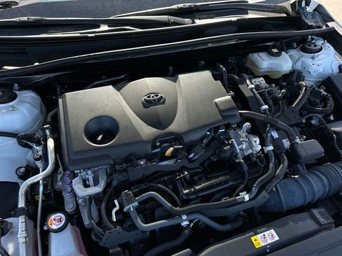 Used 2021 Toyota Camry LE w/ Audio Upgrade Package image 38