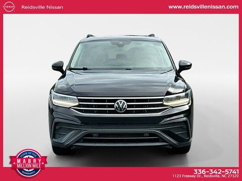 Used 2022 Volkswagen Tiguan SE image 8