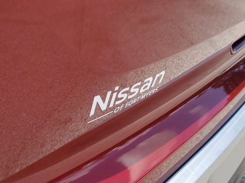 Certified 2023 Nissan Pathfinder SL w/ SL Premium Package image 13