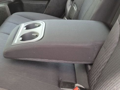 Used 2012 Subaru Outback 2.5i Premium w/ All-Weather Pkg image 9