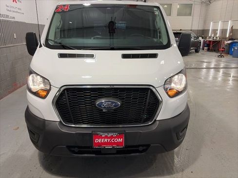 Used 2024 Ford Transit 250 Low Roof w/ Exterior Upgrade Package RWD image 10